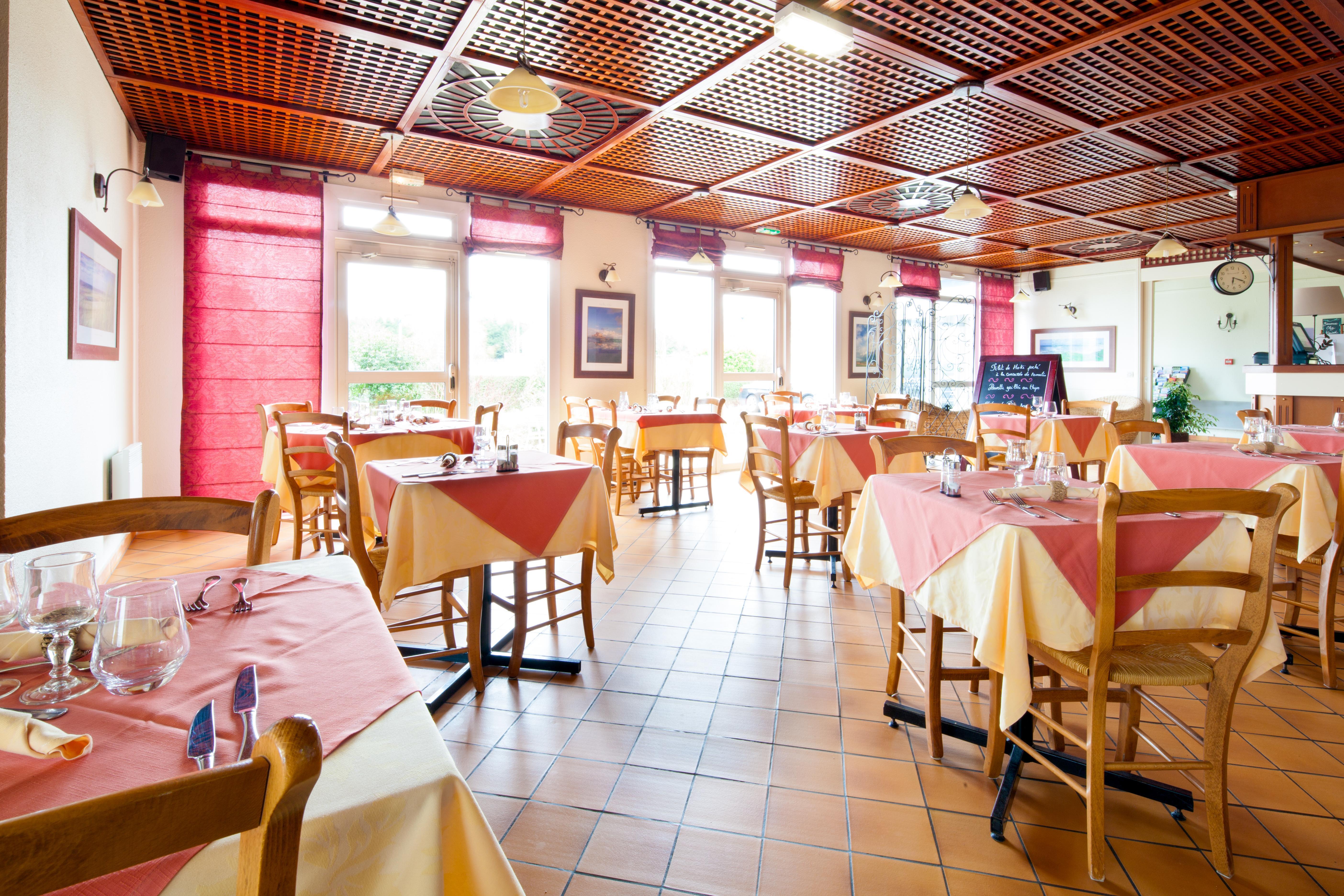 Sure Hotel By Best Western Calais Coquelles Tunnel S/ Manche Exterior foto