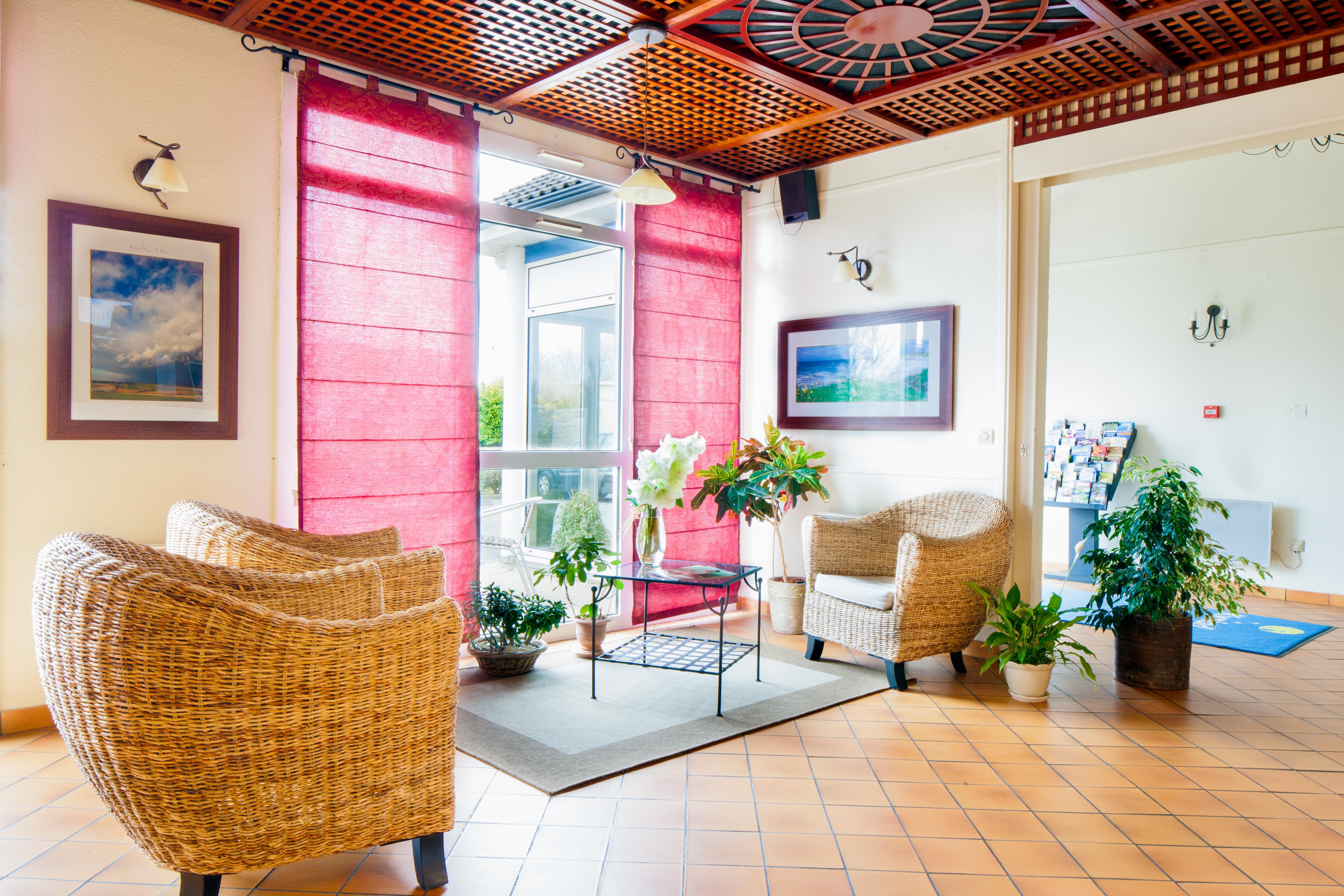 Sure Hotel By Best Western Calais Coquelles Tunnel S/ Manche Exterior foto